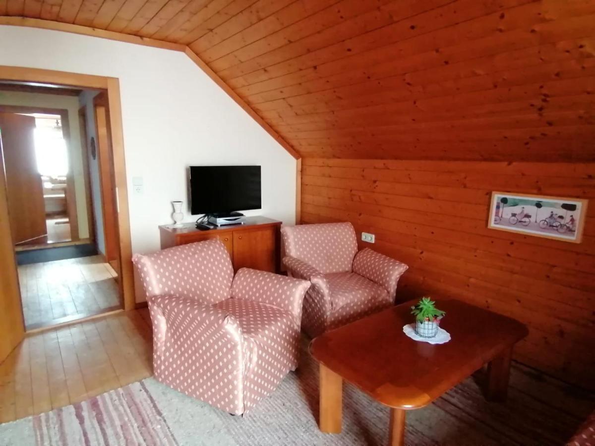 Sonnenplatz Appartment Ploninger Landhaus Bad Kleinkirchheim Exterior foto